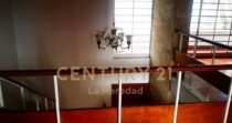 Venta Casa Lote en Prados Centro, ubicación estratégica para servicios de salud