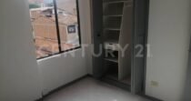 SE VENDE APARTAMENTO PARA INVERSION, LAURELES MEDELLIN