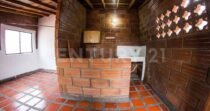 VENDO  APARTAMENTO EN PRADO CENTRO MEDELLIN