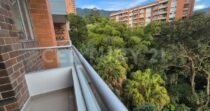 SE RENTA APARTAMENTO EN LOMA DEL ESMERALDAL ENVIGADO