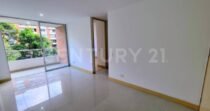 SE VENDE APARTAMENTO EN LOMA DEL ESMERALDAL ENVIGADO